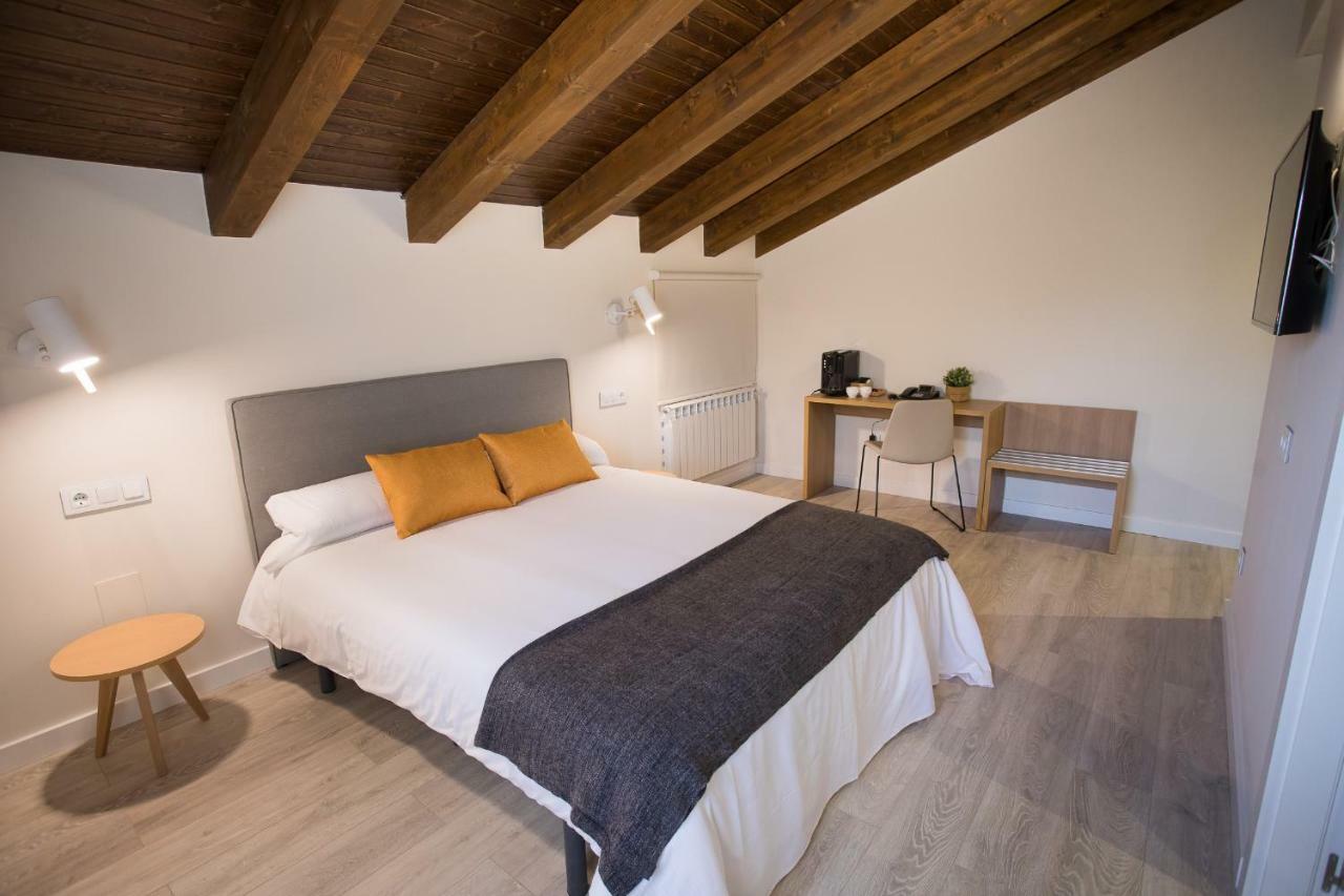 Lucerna Sports &