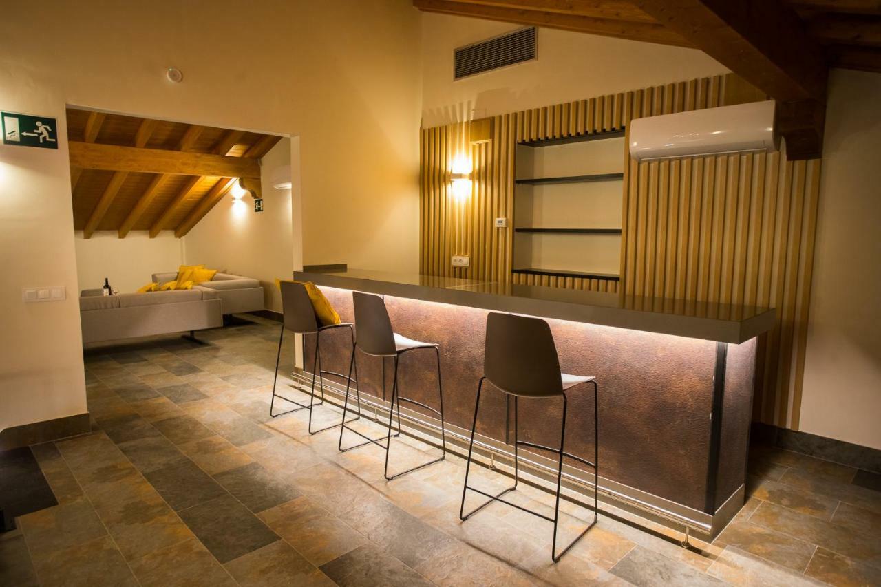 Lucerna Sports & 4*